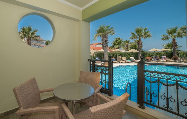 Imagen de la habitación del Hotel Palazetto Suites Zakynthos - Adults Only. Foto 17