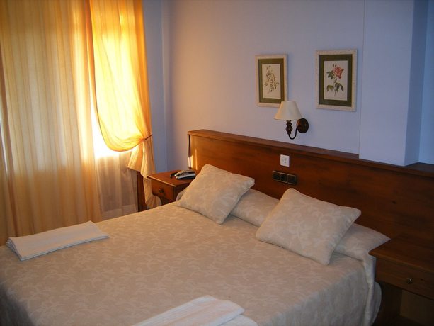 Imagen de la habitación del Hotel Palazio. Foto 9