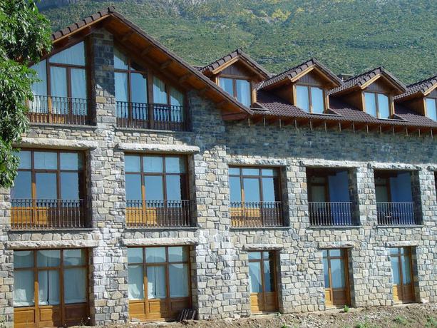 Imagen de los exteriores del Hotel Palazio. Foto 13