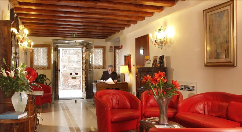 Imagen de los interiores del Hotel Palazzina Fortuny. Foto 19