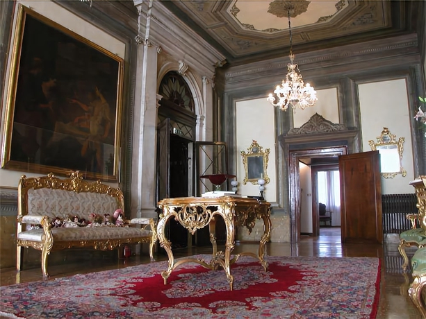 Imagen de los interiores del Hotel Palazzo Abadessa. Foto 19