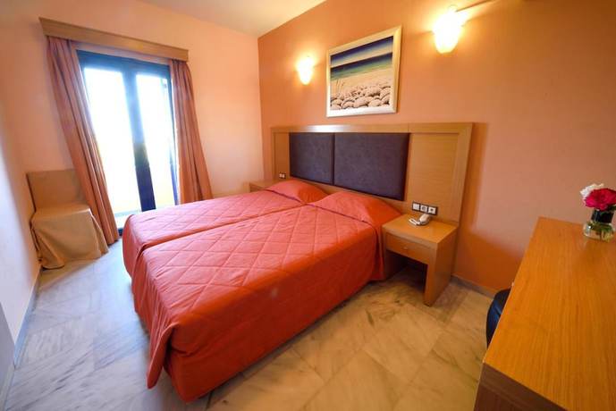 Imagen de la habitación del Hotel Palazzo, Archagelos. Foto 9