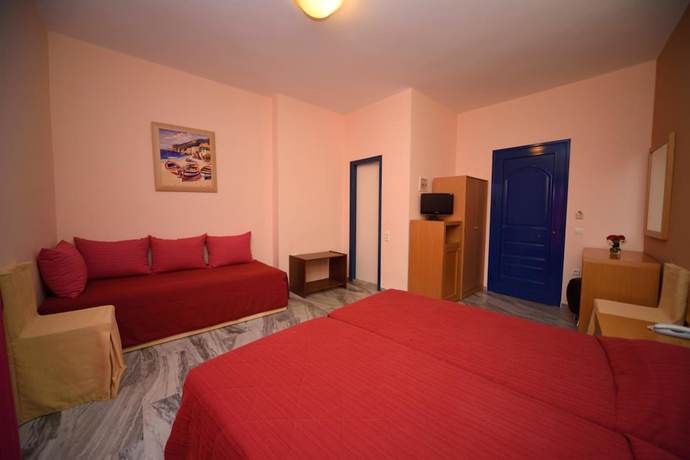 Imagen de la habitación del Hotel Palazzo, Archagelos. Foto 12