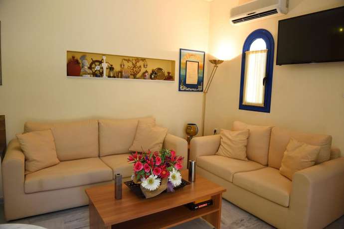 Imagen de la habitación del Hotel Palazzo, Archagelos. Foto 15