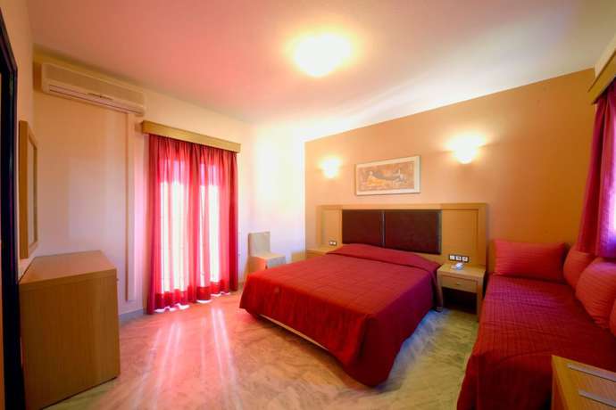 Imagen de la habitación del Hotel Palazzo, Archagelos. Foto 19