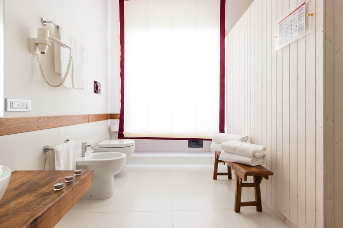 Imagen de la habitación del Hotel Palazzo Artemide. Foto 7