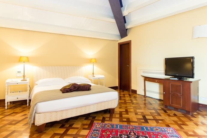 Imagen de la habitación del Hotel Palazzo Artemide. Foto 15