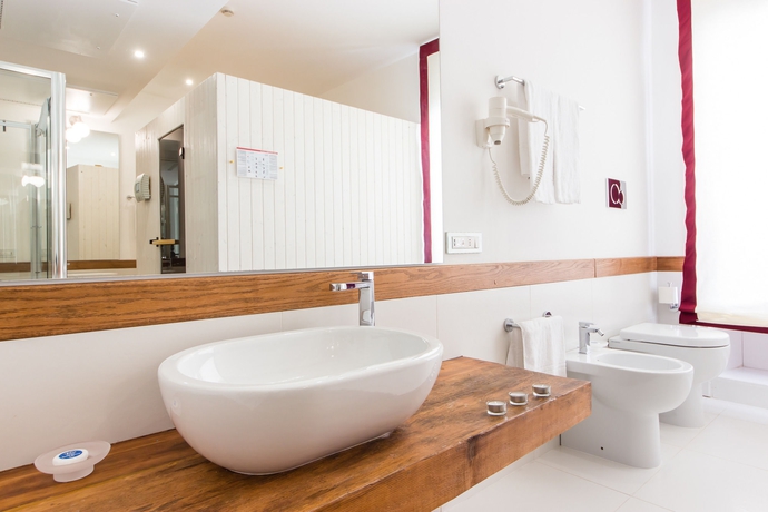 Imagen de la habitación del Hotel Palazzo Artemide. Foto 16