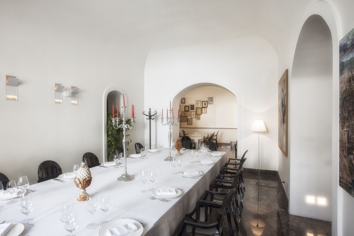 Imagen del bar/restaurante del Hotel Palazzo Brunaccini. Foto 2