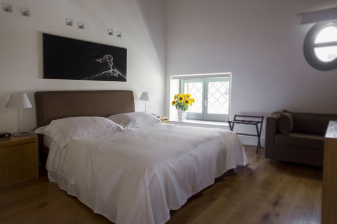 Imagen de la habitación del Hotel Palazzo Brunaccini. Foto 10