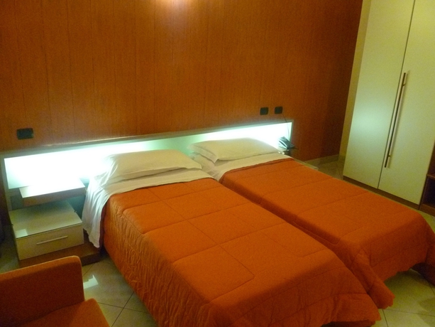 Imagen de la habitación del Hotel Palazzo Buenos Aires. Foto 6