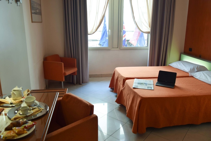 Imagen de la habitación del Hotel Palazzo Buenos Aires. Foto 8