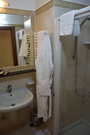 Imagen de la habitación del Hotel Palazzo Buenos Aires. Foto 15