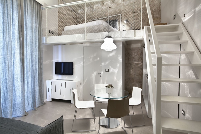 Imagen de la habitación del Hotel Palazzo Calò. Foto 4