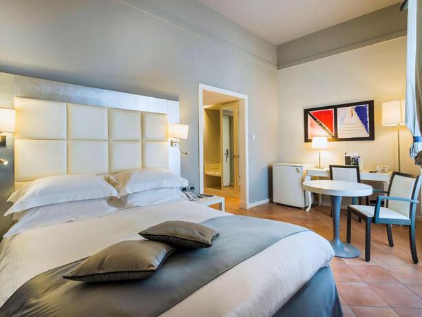 Imagen general del Hotel Palazzo Caracciolo Naples. Foto 11