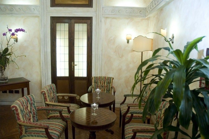 Imagen de los interiores del Hotel Palazzo Cardinal Cesi. Foto 11