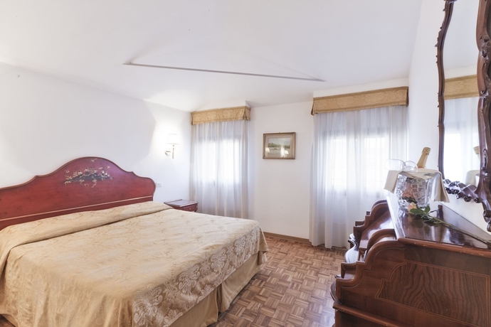 Imagen de la habitación del Hotel Palazzo Cendon. Foto 11