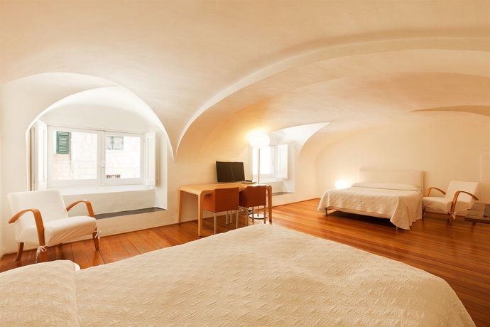 Imagen de la habitación del Hotel Palazzo Cicala. Foto 6