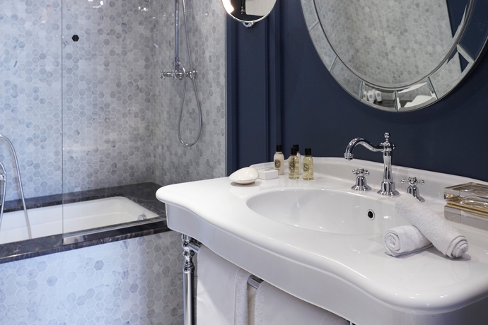 Imagen de la habitación del Hotel Palazzo Dama. Foto 4