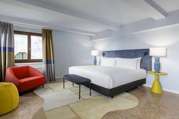 Imagen de la habitación del Hotel Palazzo Dei Fiori By Room Mate. Foto 16