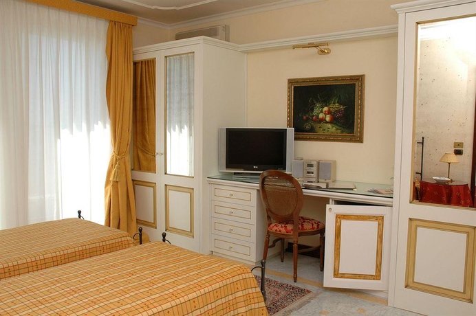 Imagen general del Hotel Palazzo Del Corso. Foto 3