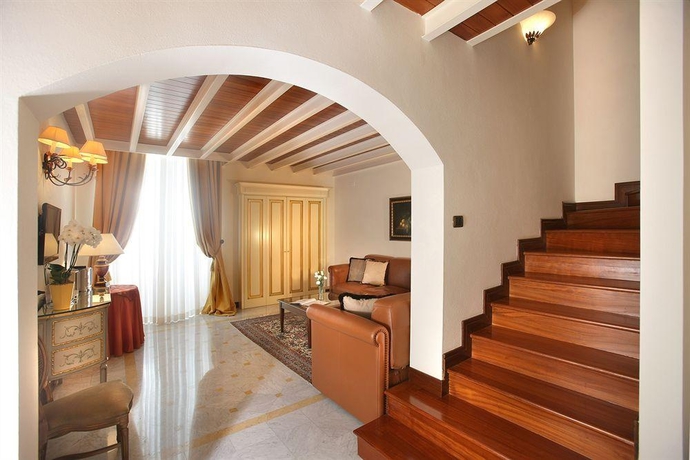 Imagen general del Hotel Palazzo Del Corso. Foto 15