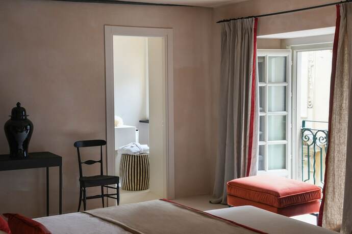 Imagen general del Hotel Palazzo Durazzo Suites. Foto 10