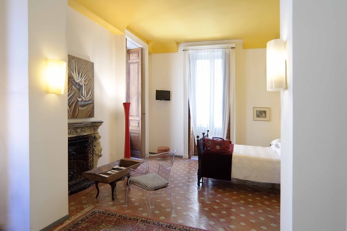 Imagen de la habitación del Hotel Palazzo Giaracà. Foto 10