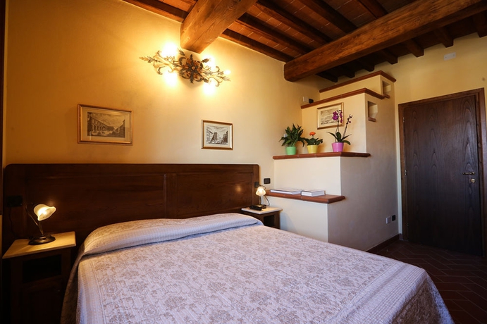 Imagen de la habitación del Hotel Palazzo Graziani. Foto 13