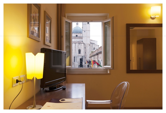 Imagen de la habitación del Hotel Palazzo Guiderocchi. Foto 11