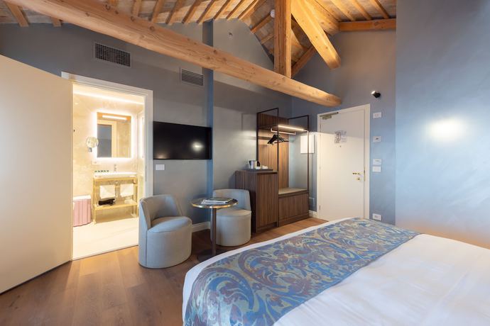 Imagen de la habitación del Hotel Palazzo Keller. Foto 19