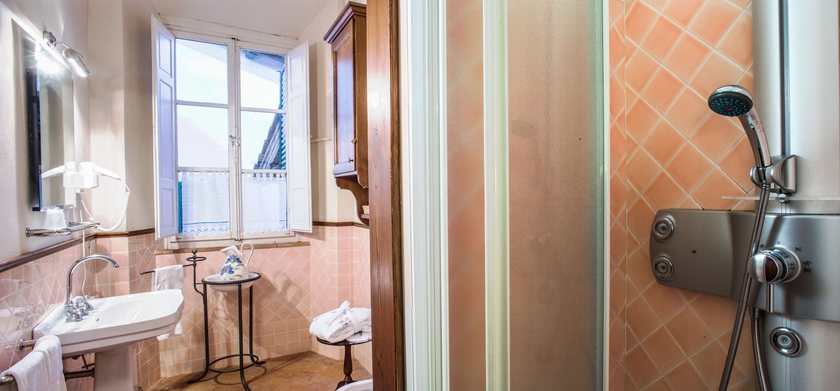 Imagen de la habitación del Hotel Palazzo Leopoldo Dimora Storica and Spa. Foto 5