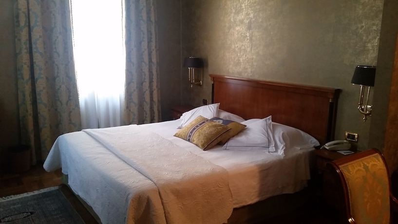 Imagen de la habitación del Hotel Palazzo Lovera. Foto 13