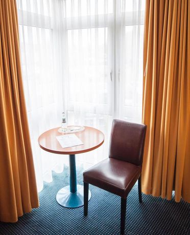 Imagen de los exteriores del Hotel Palazzo, Moenchengladbach. Foto 12