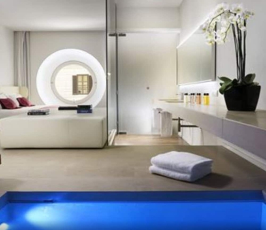 Imagen de la habitación del Hotel Palazzo Montemartini Rome, A Radisson Collection. Foto 15