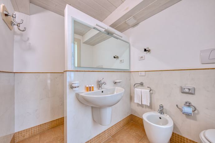 Imagen de la habitación del Hotel Palazzo Mosco Inn. Foto 9