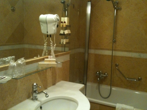 Imagen de la habitación del Hotel Palazzo Nainer. Foto 10