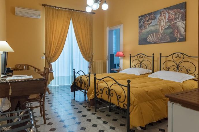 Imagen de la habitación del Hotel Palazzo Pantaleo. Foto 12