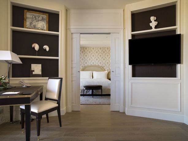 Imagen de la habitación del Hotel Palazzo Parigi Hotel and Grand Spa Milan. Foto 8