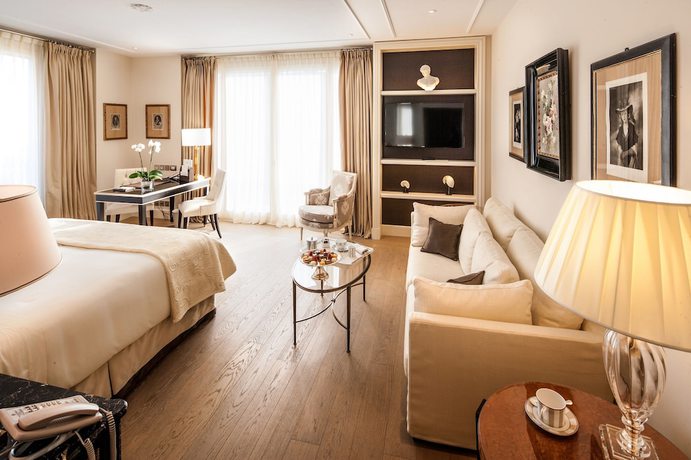Imagen de la habitación del Hotel Palazzo Parigi Hotel and Grand Spa Milan. Foto 13