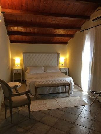 Imagen de la habitación del Hotel Palazzo Pischedda. Foto 14