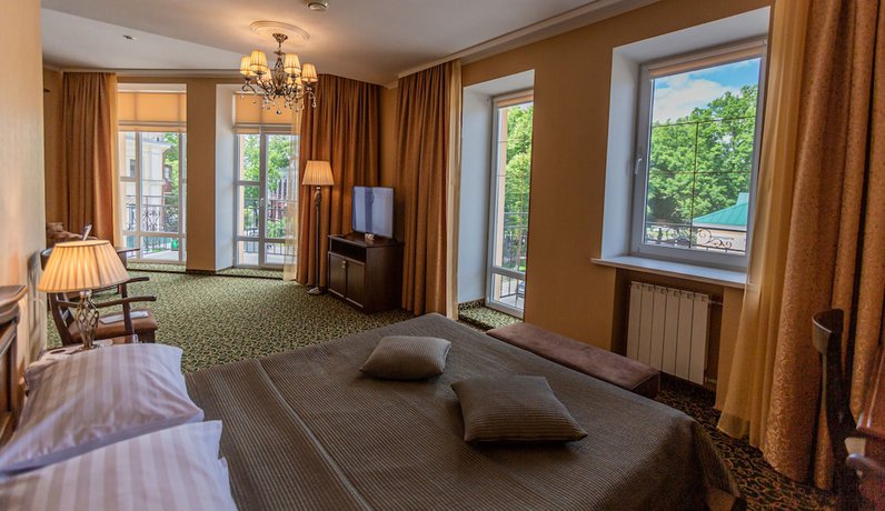 Imagen de la habitación del Hotel Palazzo Premier. Foto 15