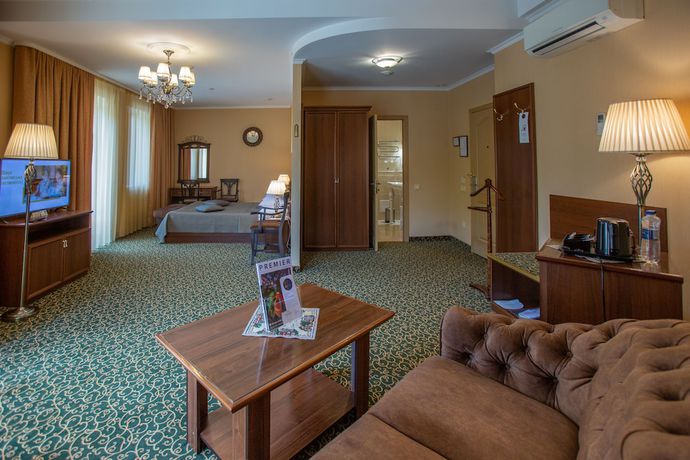 Imagen de la habitación del Hotel Palazzo Premier. Foto 17