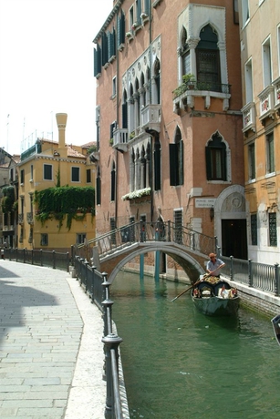 Imagen de los exteriores del Hotel Palazzo Priuli. Foto 3