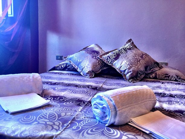 Imagen de la habitación del Hotel Palazzo Renieri. Foto 13