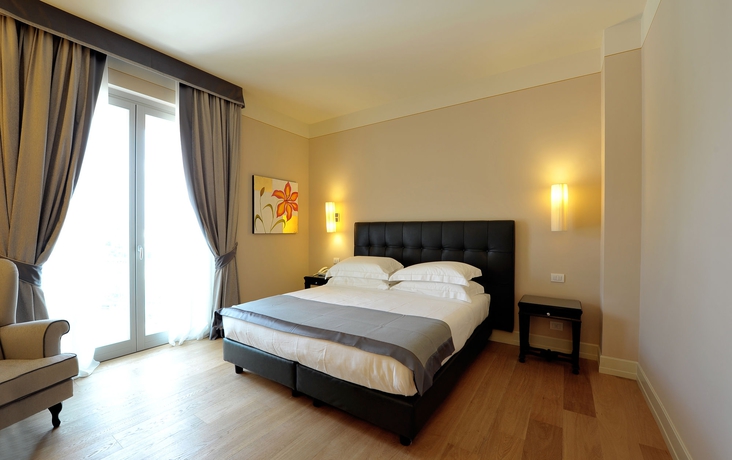 Imagen de la habitación del Hotel Palazzo San Lorenzo and Spa. Foto 5