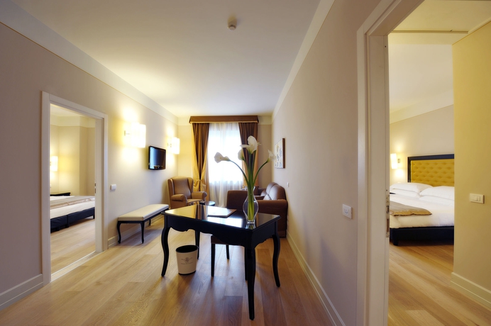 Imagen de la habitación del Hotel Palazzo San Lorenzo and Spa. Foto 8