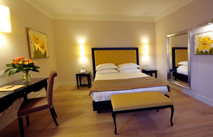 Imagen de la habitación del Hotel Palazzo San Lorenzo and Spa. Foto 10