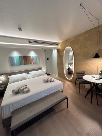 Imagen de la habitación del Hotel Palazzo Sangiorgio. Foto 19