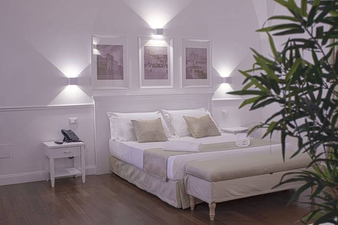 Imagen de la habitación del Hotel Palazzo Sant\'Elena. Foto 17